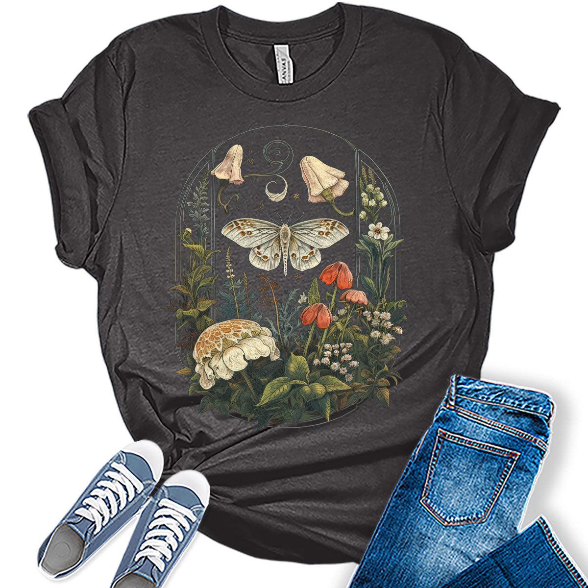 Floral Moth Graphic Tees for Women Tshirts Vintage Tops Cute Floral Wildflower Girls Shirts