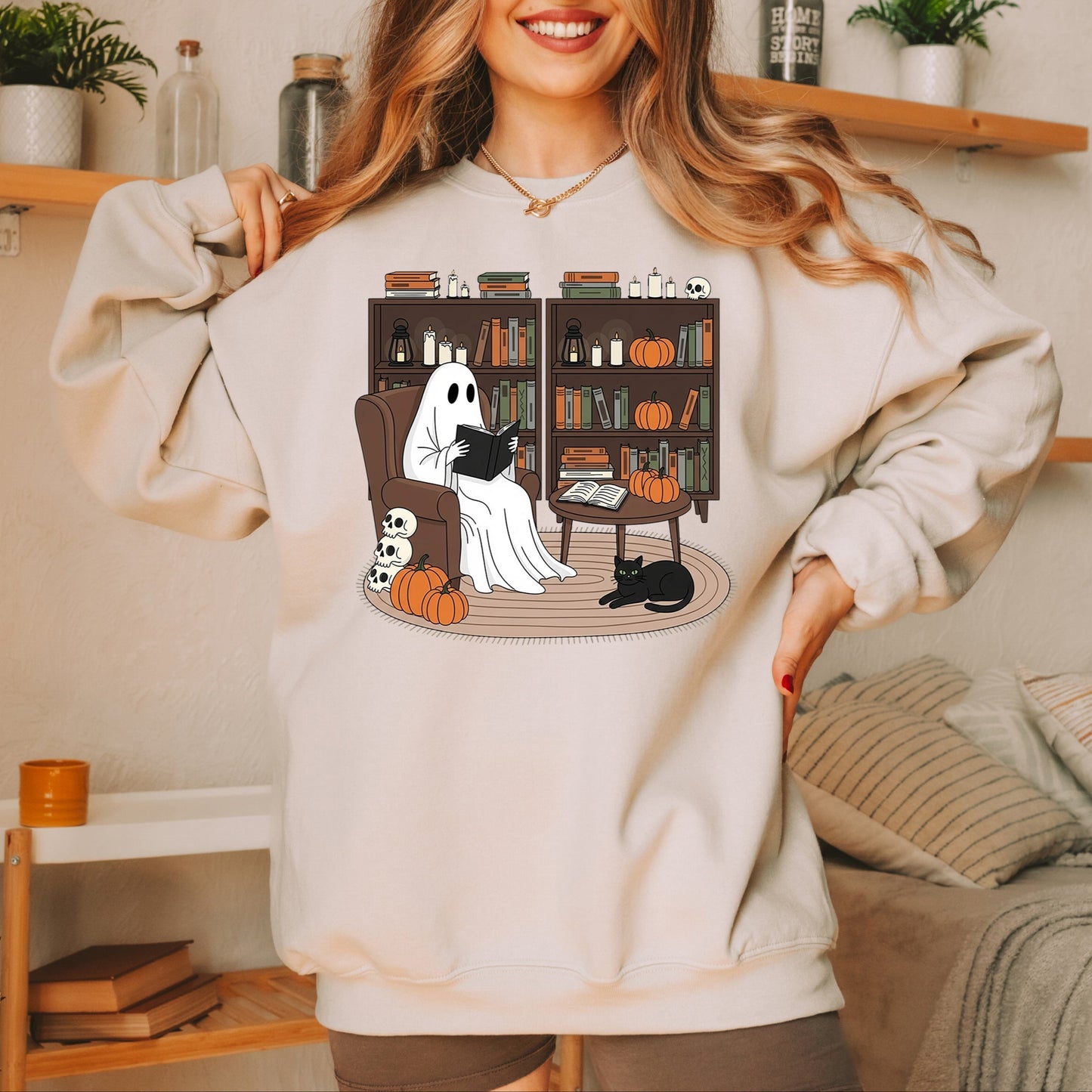 Women's Halloween Cute Ghost Reading Crewneck Sweatshirt