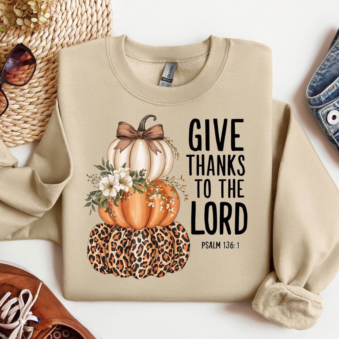Women's Give Thanks to the Lord Crewneck Sweatshirt