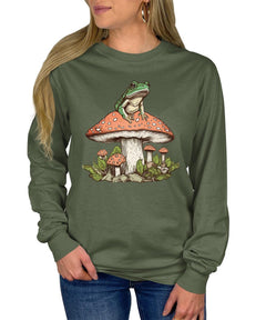 Frog Mushroom Womens Cottagecore Aesthetic Long Sleeve T-Shirt