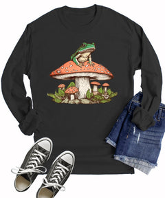 Frog Mushroom Womens Cottagecore Aesthetic Long Sleeve T-Shirt