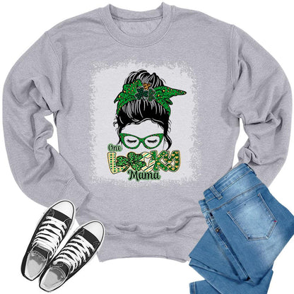 One Lucky Mama Crewneck St Patricks Day Sweatshirt Womens Sweater